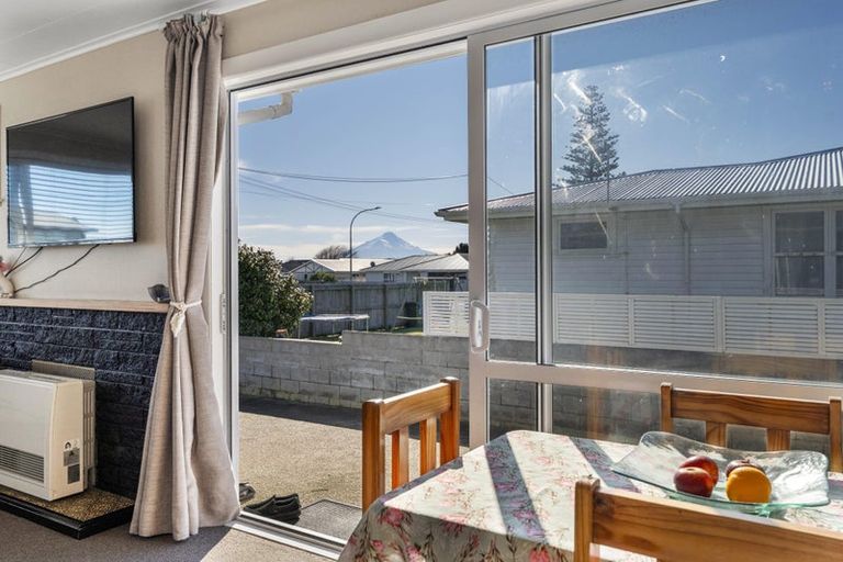 Photo of property in 22 Murray Avenue, Hawera, 4610