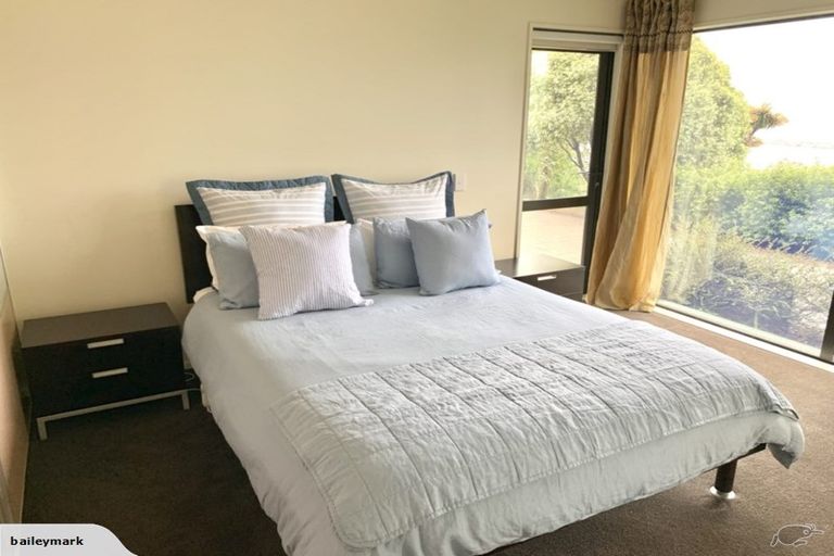 Photo of property in 109c Moncks Spur Road, Redcliffs, Christchurch, 8081