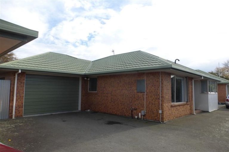 Photo of property in 3/77 Fairfield Avenue, Addington, Christchurch, 8024