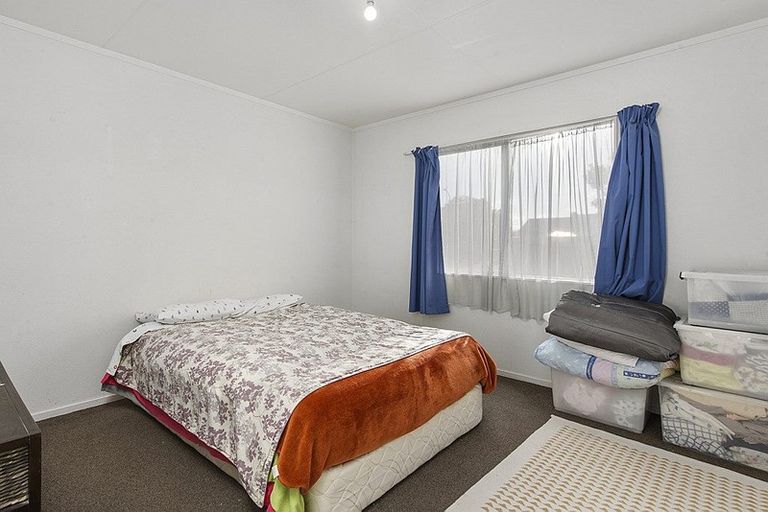 Photo of property in 1 Garnet Drive, Papamoa Beach, Papamoa, 3118