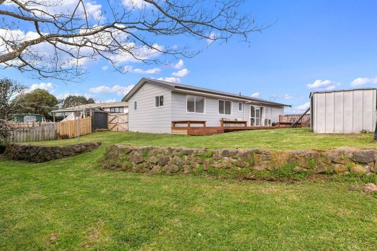 Photo of property in 6 Augustus Earle Place, Pukehangi, Rotorua, 3015