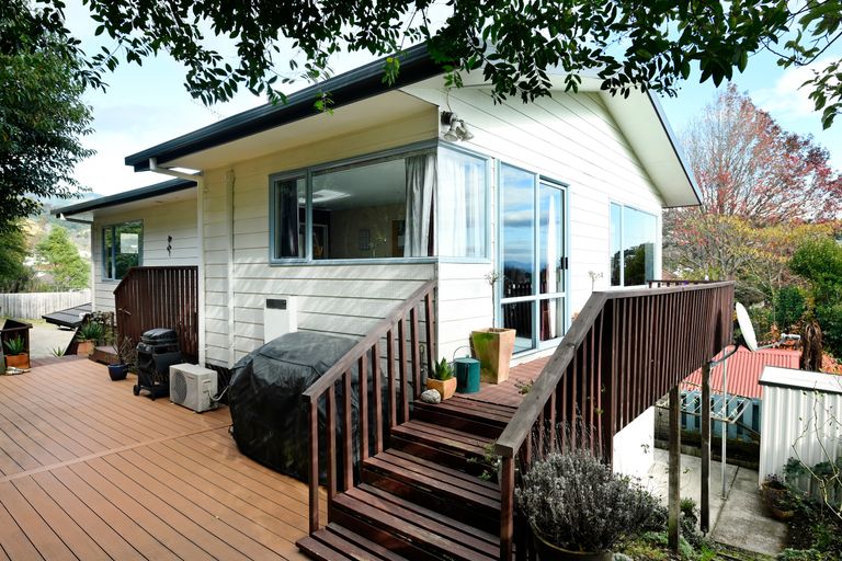 Photo of property in 2/62 Scotia Street, Wakatu, Nelson, 7011