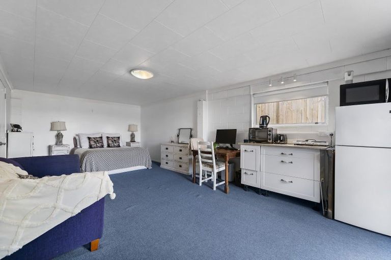 Photo of property in 28 Sunny Bay Road, Matua, Tauranga, 3110