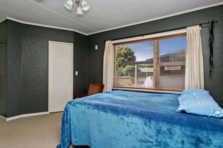 Photo of property in 62 Matuku Street, Two Mile Bay, Taupo, 3330