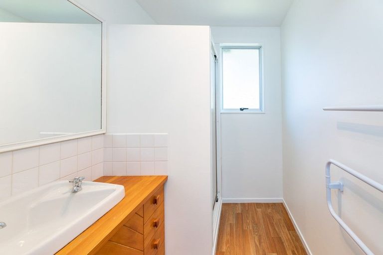 Photo of property in 2/5a Brogar Place, Casebrook, Christchurch, 8051