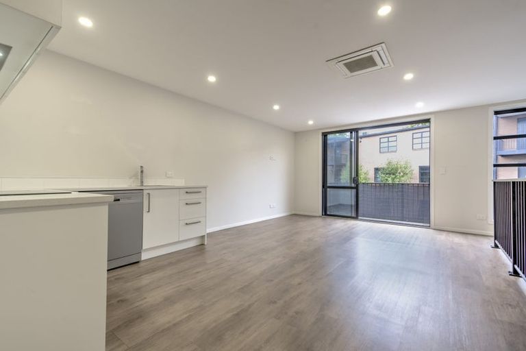 Photo of property in 18 Village Quarter Lane, Frankton, Hamilton, 3204