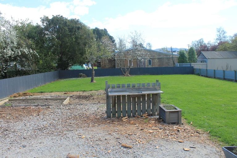 Photo of property in 43 Copinsha Street, Palmerston, 9430