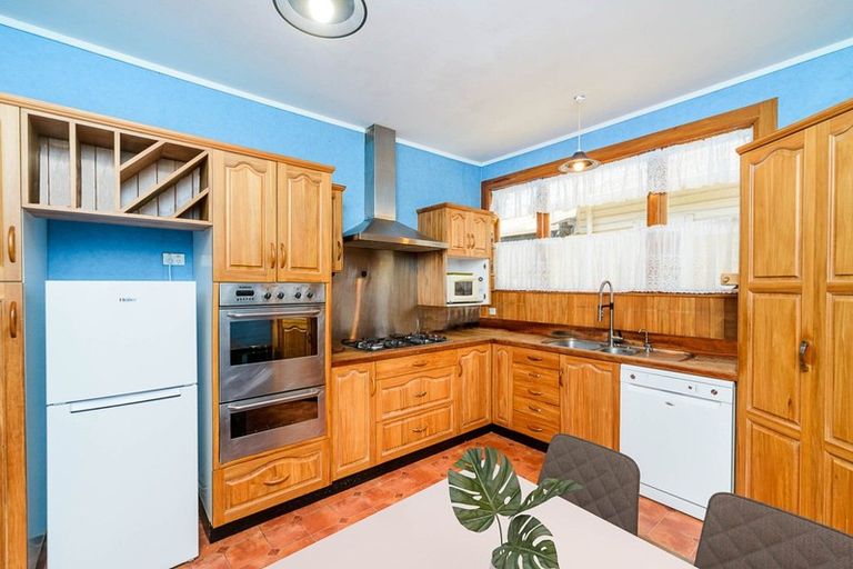 Photo of property in 11 Mere Mere Avenue, Palmerston North, 4414