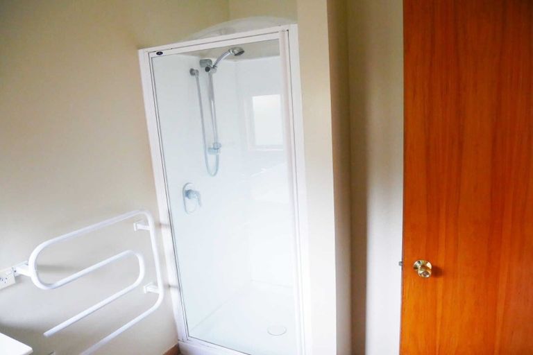 Photo of property in 105 Hawford Road, Opawa, Christchurch, 8023