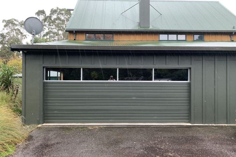 Photo of property in 275 Polson Hill Drive, Aokautere, Palmerston North, 4471