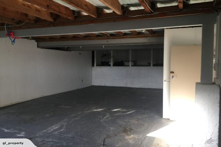 Photo of property in 73 Archers Road, Hillcrest, Auckland, 0629