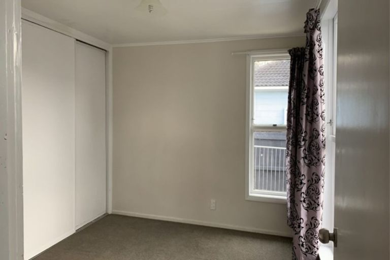 Photo of property in 17 Solent Street, Mangere, Auckland, 2022