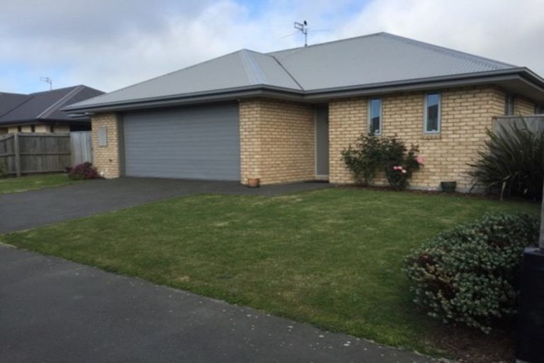 Photo of property in 66a Somerville Crescent, Aidanfield, Christchurch, 8025