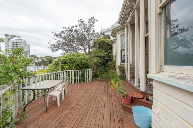 Photo of property in 22 Ohiro Road, Aro Valley, Wellington, 6021
