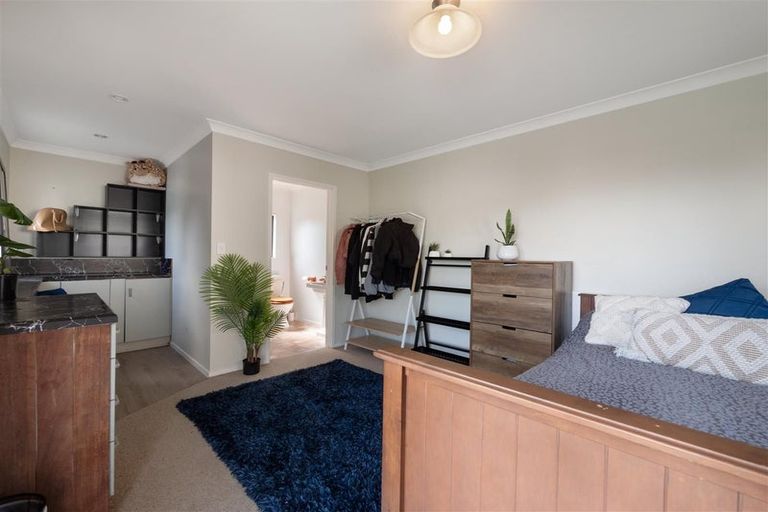 Photo of property in 22 Cameron Road, Te Puke, 3119