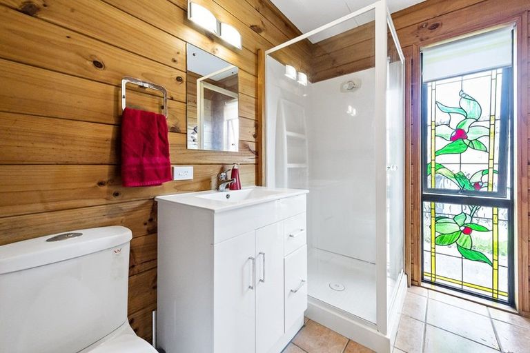 Photo of property in 2/98 Springs Road, Hornby, Christchurch, 8042