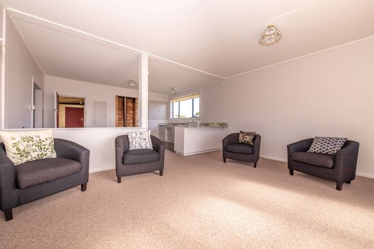 Photo of property in 20 Bentham Street, Westport, 7825