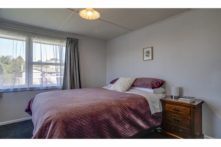 Photo of property in 16 Clyde Carr Crescent, Waimataitai, Timaru, 7910