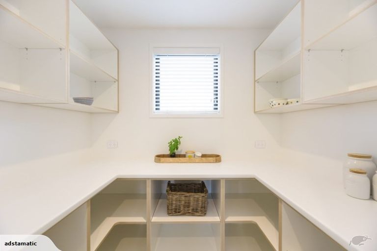 Photo of property in 92 Franks Way, Papamoa Beach, Papamoa, 3118