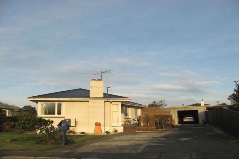 Photo of property in 35 Lothian Crescent, Strathern, Invercargill, 9812