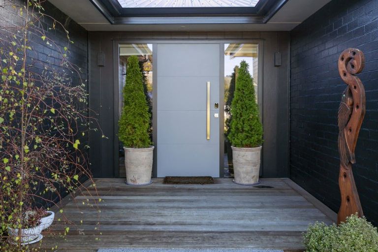 Photo of property in 14 Seven Oaks Drive, Kinloch, Taupo, 3377