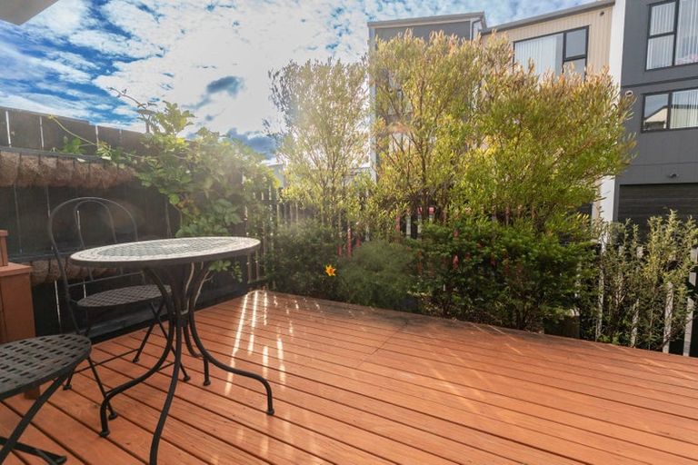 Photo of property in 38 Hinonga Loop, Silverdale, 0932