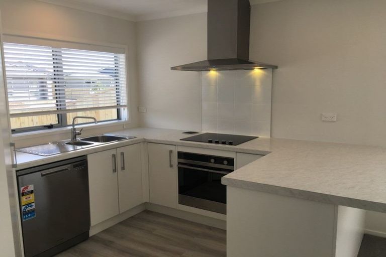 Photo of property in 14 Marion Crescent, Papamoa Beach, Papamoa, 3118