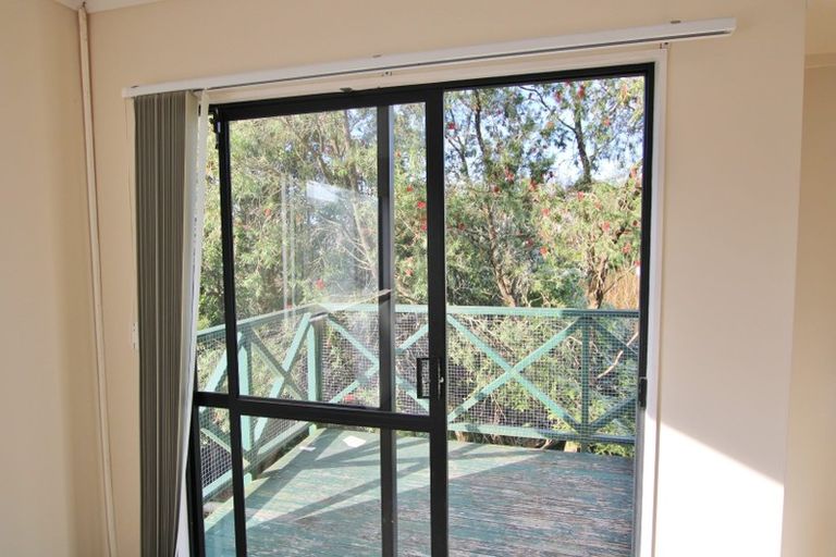 Photo of property in 23/24 Beswick Place, Birkdale, Auckland, 0626