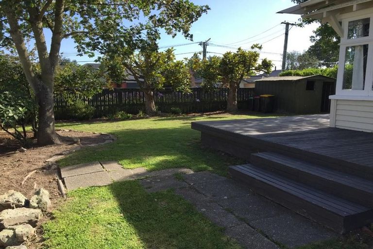 Photo of property in 4 Field Terrace, Upper Riccarton, Christchurch, 8041