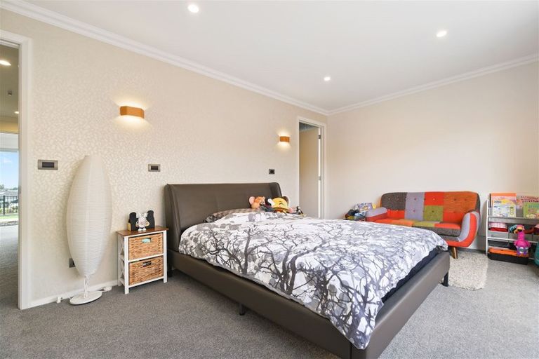 Photo of property in 15 Kemble Place, Flagstaff, Hamilton, 3210