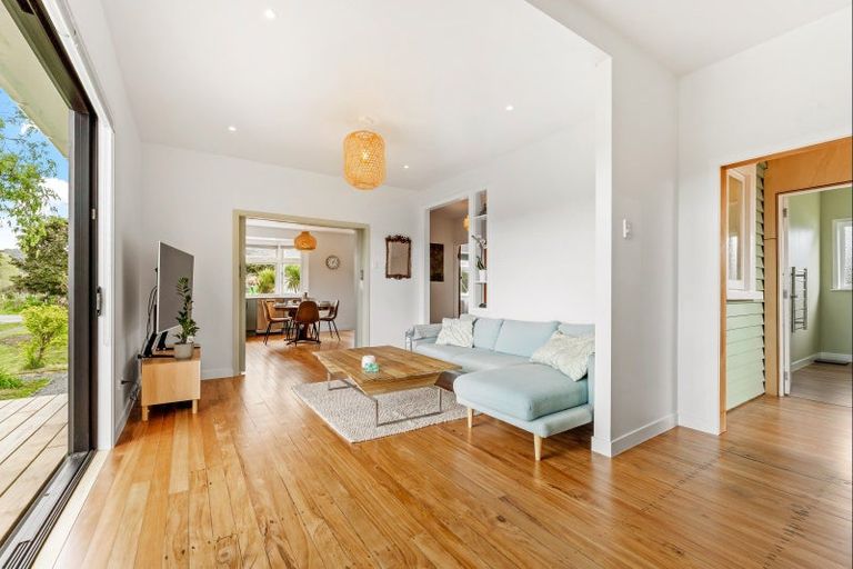 Photo of property in 8 Old Kaipara Road, Kaipara Flats, Warkworth, 0981