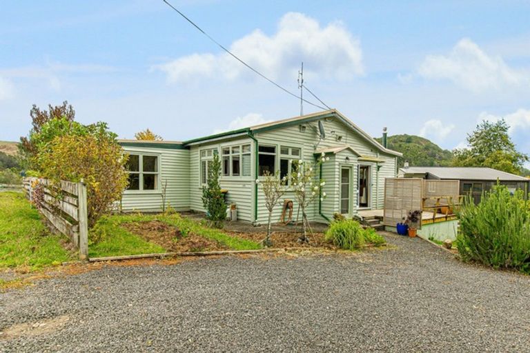 Photo of property in 16 Victoria Street, Karangahake, Paeroa, 3674