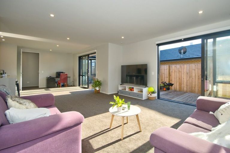 Photo of property in 14 Silver Street, Lower Shotover, Queenstown, 9304