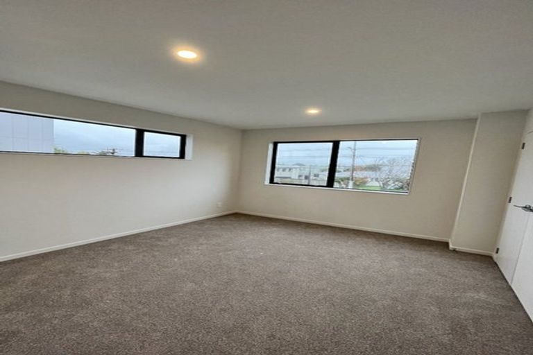 Photo of property in 6/54 Swanson Road, Henderson, Auckland, 0610