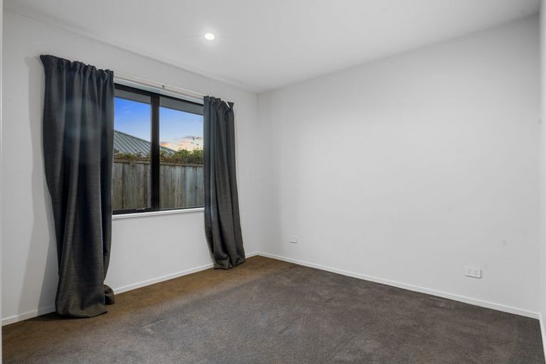 Photo of property in 8 Tiritiri Moana Drive, Pegasus, 7612