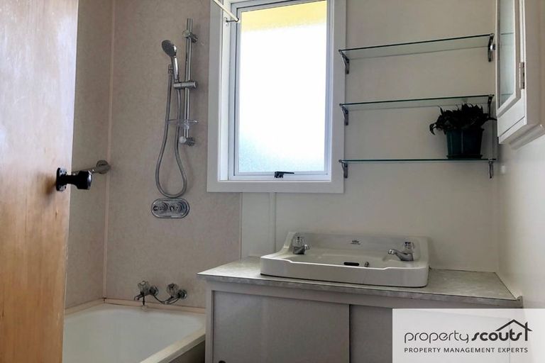 Photo of property in 64 Mould Street, Waitara, 4320