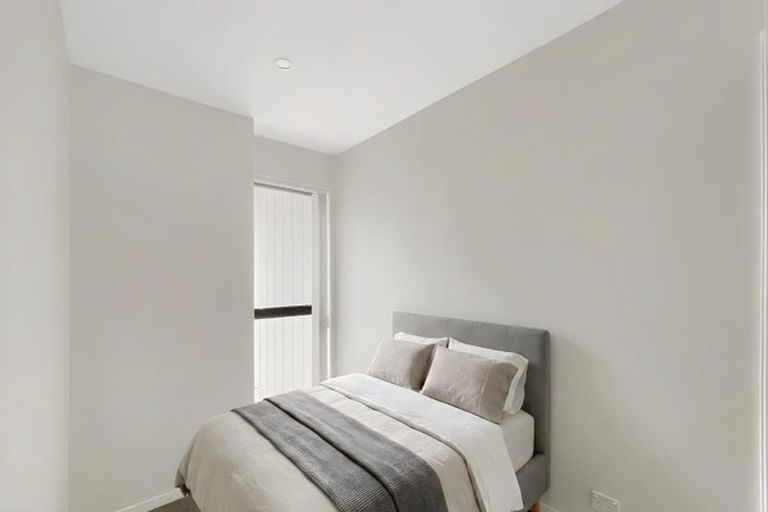 Photo of property in 27 Tukari Lane, Mangere Bridge, Auckland, 2022