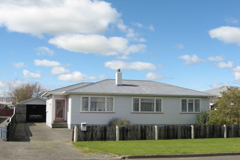 Photo of property in 18 Hammond Street, Bulls, 4818