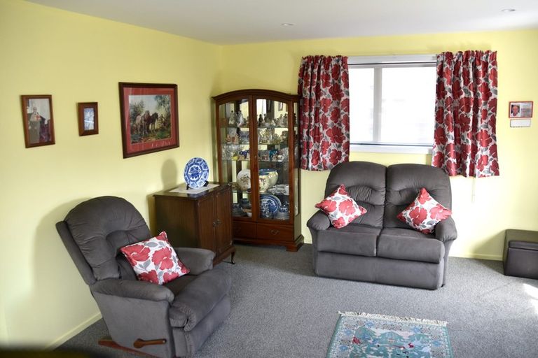 Photo of property in 15 Anne Street, Tinwald, Ashburton, 7700