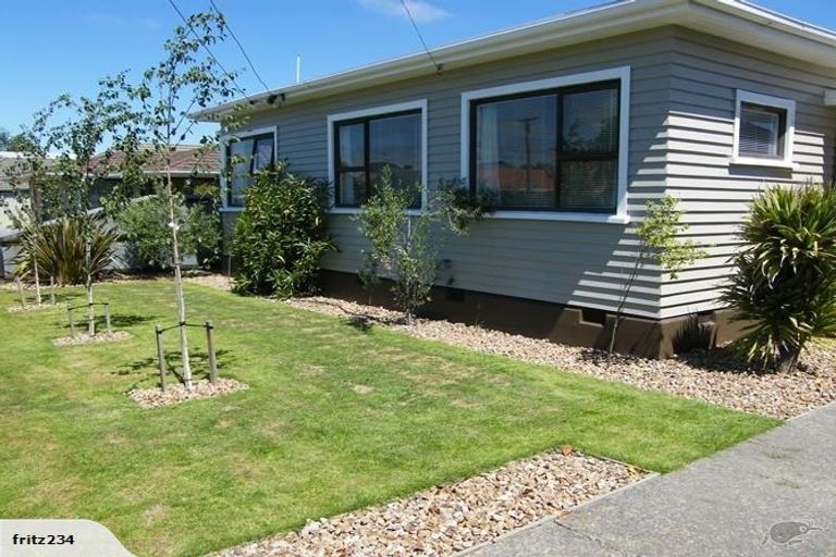 Photo of property in 11 Wittys Road, Avonhead, Christchurch, 8042