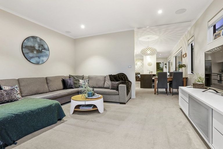 Photo of property in 4 Kanuka Road, Hobsonville, Auckland, 0616