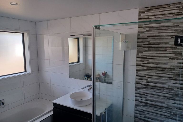 Photo of property in 10 Paul Way, Pokeno, 2402