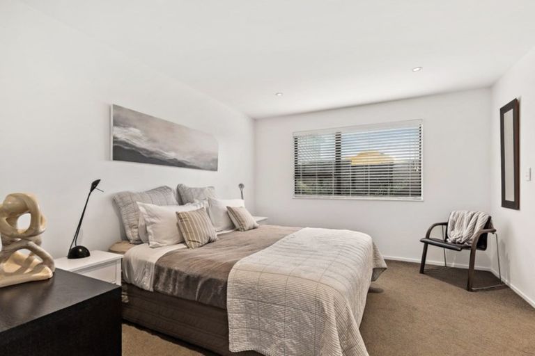 Photo of property in 15 Te Mana Street, Omaha, 0986