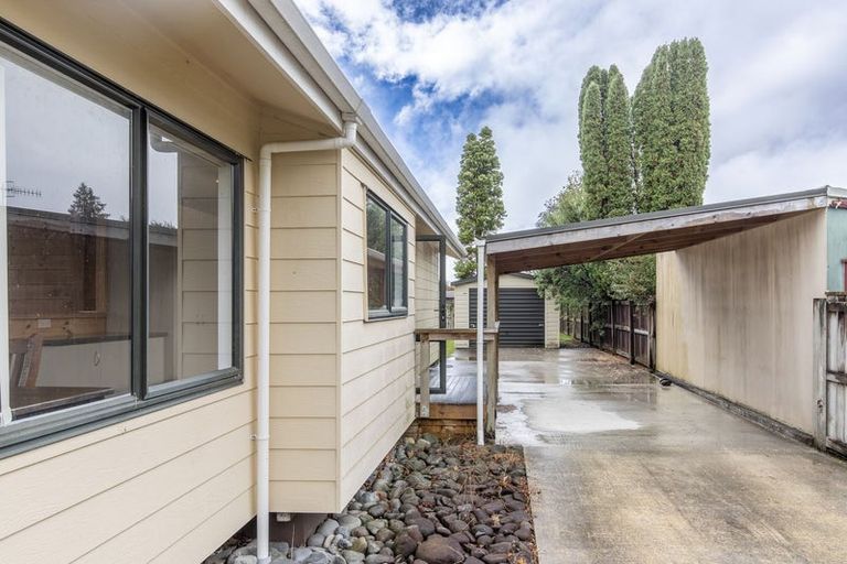 Photo of property in 14 Poihaere Street, Turangi, 3334