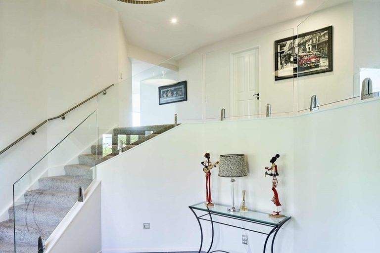 Photo of property in 17 Bowsprit Way, Whitby, Porirua, 5024