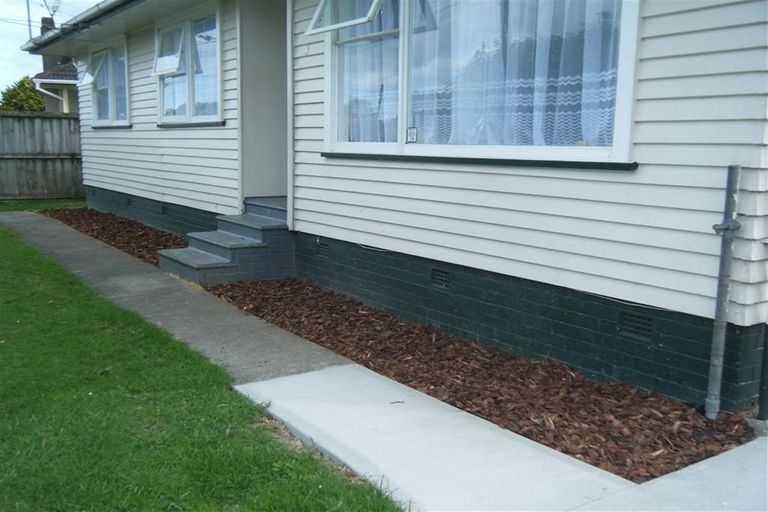 Photo of property in 3 Haddon Street, Mangere East, Auckland, 2024