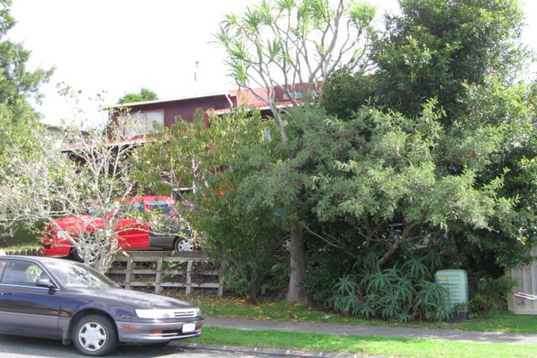 Photo of property in 12 Anna Watson Road, Half Moon Bay, Auckland, 2012