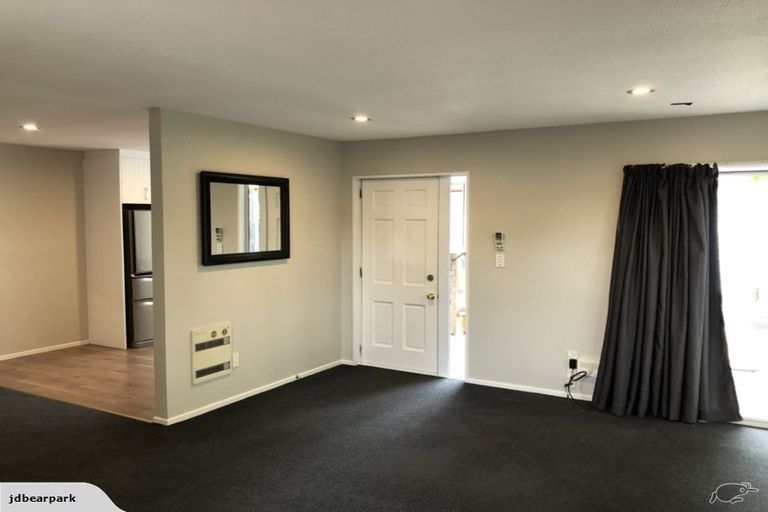 Photo of property in 2/80 Perry Street, Papanui, Christchurch, 8053