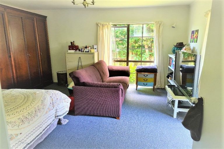 Photo of property in 1/12 Brook Street, Milford, Auckland, 0620