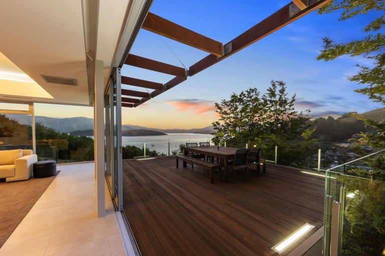 Photo of property in 56 Governors Bay Road, Cass Bay, Lyttelton, 8971